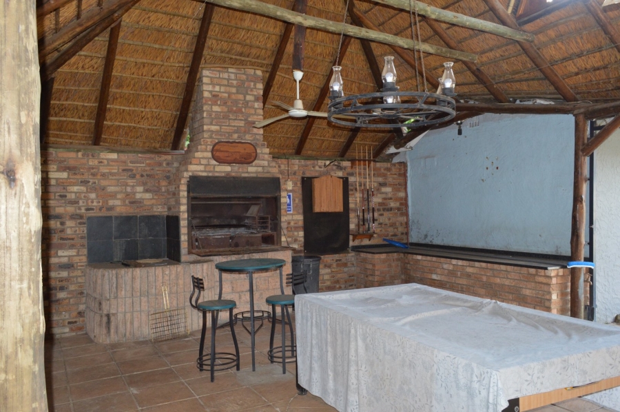 4 Bedroom Property for Sale in Flimieda North West